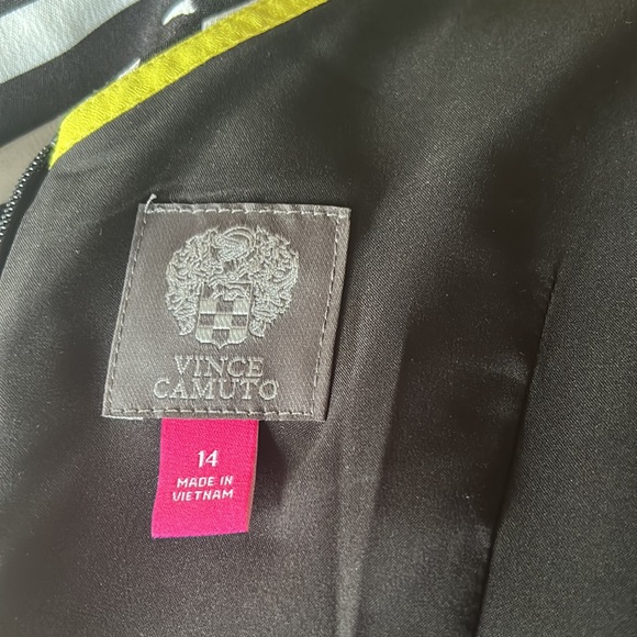 Vince Camuto black white striped dress black white fit flare sleeveles… - Picture 10 of 11